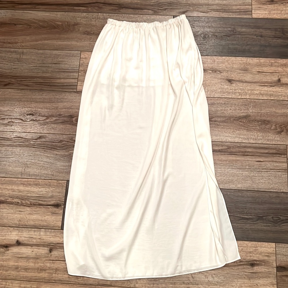Beautiful Cream Semi Sheer Trafaluc Skirt from Zara